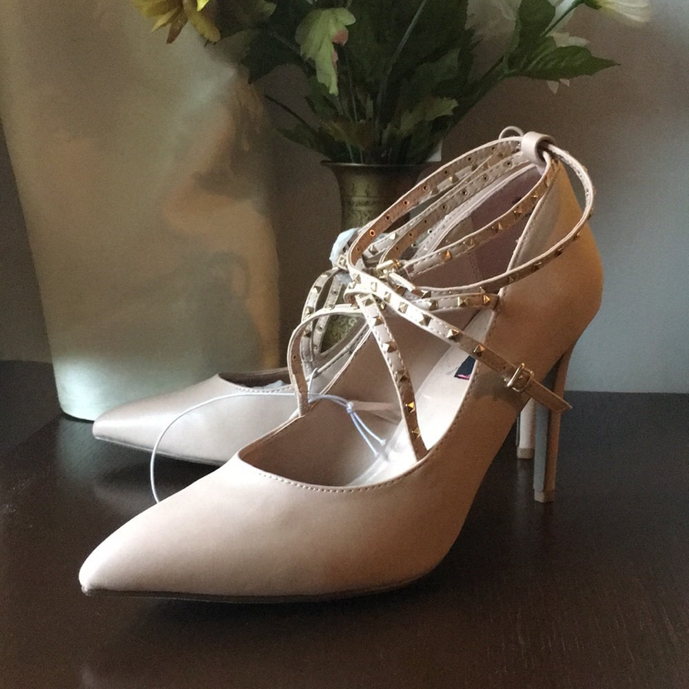 Betseyville heel